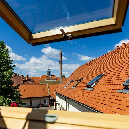 Bed & Breakfast Servita Udvarhaz Eger