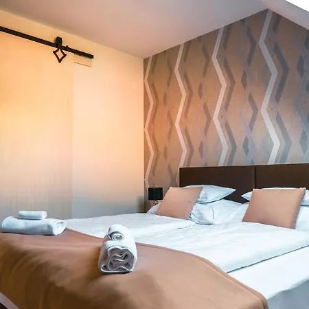 Bed & Breakfast Servita Udvarhaz