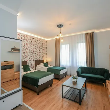 Couette-café Servita Udvarhaz Eger