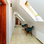 Servita Udvarház Eger