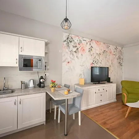 Bed & Breakfast Servita Udvarhaz Eger