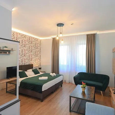 Bed & Breakfast Servita Udvarhaz