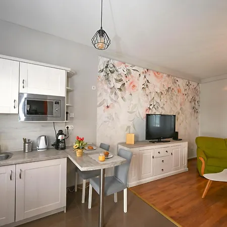 Bed & Breakfast Servita Udvarhaz Eger