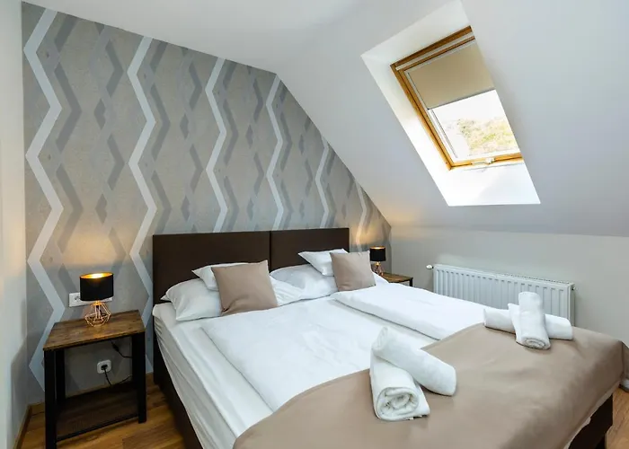 Couette-café Servita Udvarhaz 3*