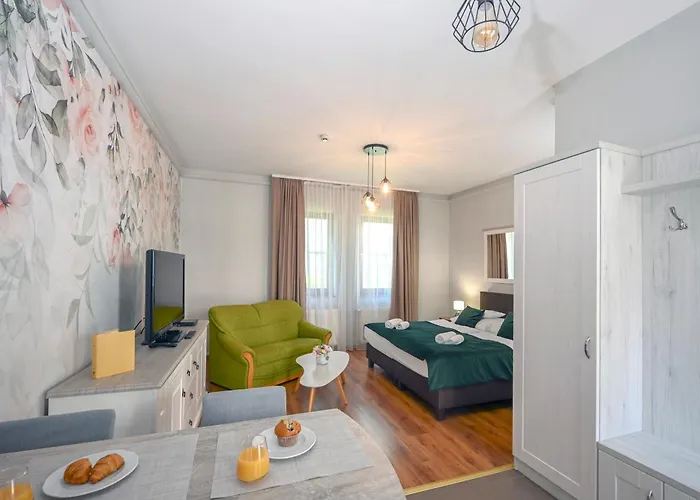Couette-café Servita Udvarhaz 3*