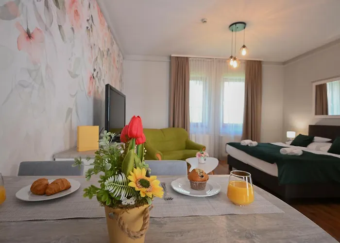 Servita Udvarhaz 3* Eger